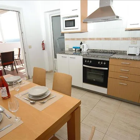 In Puerto Del Carmen Sleeps 6 Includes Swimming Pool And Wifi *